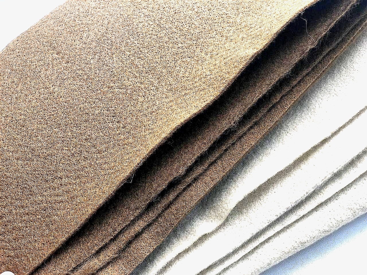 <span style="font-weight: bold;">Геотекстиль&nbsp;</span>